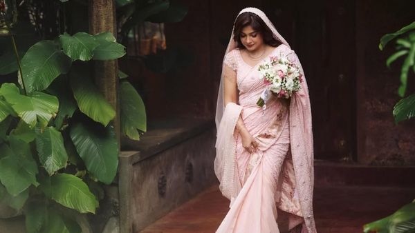 4 ವರ್ಷದ ವಿಚ್ಚೇದನದ ನೋವಿಗೆ ಮುಲಾಮು ಹಚ್ಚಿದ ಡೇಟಿಂಗ್ ಆಪ್, ಮನ ಮೆಚ್ಚಿದ ಹುಡುಗನ ಜೊತೆ 2ನೇ ಮದುವೆಯಾದ ನಟಿ