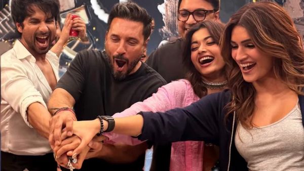 ಬಾಲಿವುಡ್‌ನಲ್ಲಿ ಮತ್ತೊಂದು ಅದ್ಧೂರಿ ಸಿನಿಮಾ ಚಿತ್ರೀಕರಣ ಮುಗಿಸಿ ಪಾರ್ಟಿ ಮಾಡಿದ ರಶ್ಮಿಕಾ ಮಂದಣ್ಣ