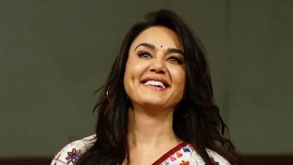 4 ತಿಂಗಳಲ್ಲಿ ಎರಡು ಫ್ಲಾಟ್ ಮಾರಾಟ ಮಾಡಿದ ಪ್ರೀತಿ ನಟಿ ಜಿಂಟಾ; ಅಷ್ಟಕ್ಕೂ ಕಾರಣ ಏನು?