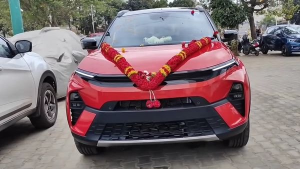 Tata: ಅಬ್ಬರಿಸಿದ ಟಾಟಾ.. ಮುಗಿಬಿದ್ದ ಜನ.. ಈ ಗುಣಮಟ್ಟದ ಕಾರು ಮತ್ತೆ ನಂ.1.. ಕೇವಲ 7 ಲಕ್ಷ ರೂಪಾಯಿ!