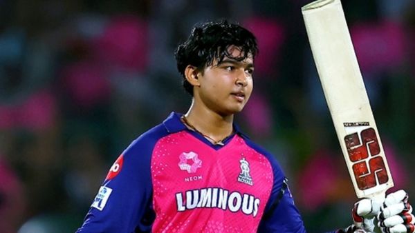 'ಭಲೇ ಬಾಲಕ' ವೈಭವ್ ಸೂರ್ಯವಂಶಿಗೆ ಸಿನಿಮಾ ಅವಕಾಶ; ಖ್ಯಾತ ನಿರ್ದೇಶಕನ ಟ್ವೀಟ್ ವೈರಲ್