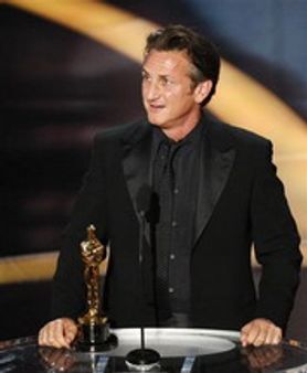 ഓസ്‌കാര്‍ : ഷോണ്‍ പെന്‍ നടന്‍; കേറ്റ്‌ വിന്‍സ്‌ലെറ്റ്‌ മികച്ച നടി