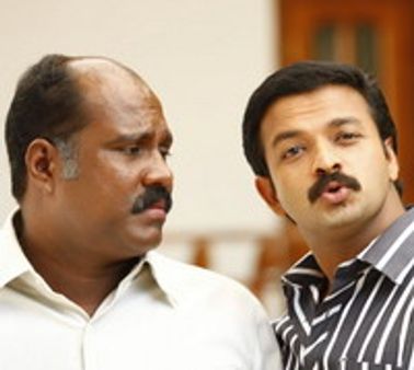 ബ്ലാക്ക് ആന്‍ഡ് വൈറ്റ് കുടുംബത്തിന്റെ പ്രശ്നങ്ങള്‍