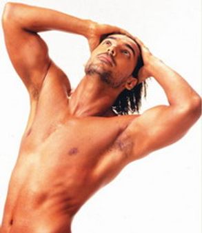 ജോണിന്‌ മലയാളത്തില്‍ അഭിനയിക്കാന്‍ മോഹം!!