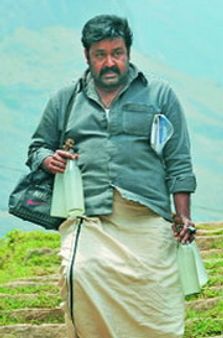 ഭൂതം x ഭ്രമരം: ഏറ്റുമുട്ടല്‍ ഒഴിവായി