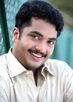 സിനിമയല്ല പണം തന്നെ പ്രധാനം