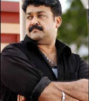 ലാല്‍ ഏഞ്ചല്‍ ജോണിന്റെ തിരക്കുകളിലേക്ക്‌