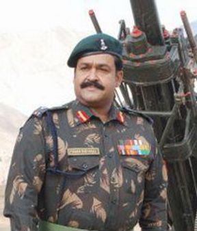 മോഹന്‍ലാലിന്‌ ലഫ്‌ കേണല്‍ ബഹുമതി നല്‌കി