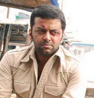 ഇന്ദ്രന്‌ പ്രതീക്ഷകള്‍ നല്‍കുന്ന നായകന്‍