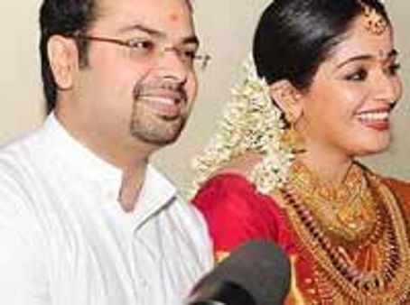 കാവ്യയുടെ കഥ സിനിമയാകുന്നു