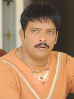 ജഗദീഷ് വീണ്ടും തിരക്കഥാ രചനയിലേക്ക്