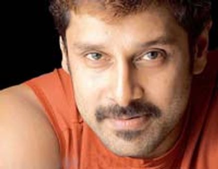 മലയാളത്തില്‍ അഭിനയിക്കാന്‍ റെഡി: വിക്രം