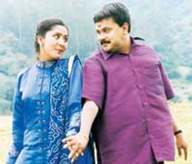 ദിലീപും നവ്യയും വീണ്ടും