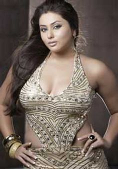 നമിതക്ക്‌ മുടക്കിയത്‌ മുക്കാല്‍ കോടി