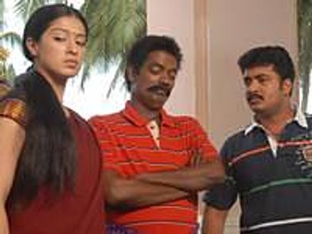 ചട്ടമ്പികളുടെ നാട്ടിലെ വിശേഷങ്ങള്‍