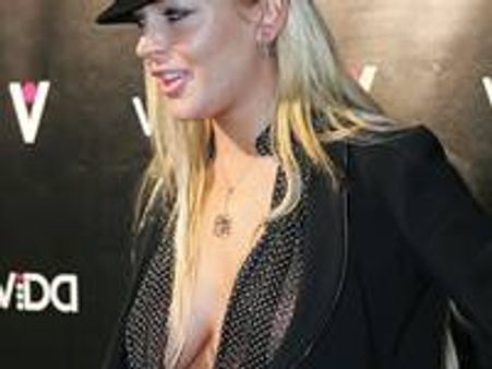 കണ്ണിന് വിരുന്നേകി ലിന്‍‍‍ഡ്‍സെ