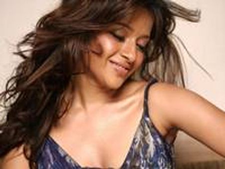 പ്രിയദര്‍ശന്‍ ചിത്രത്തില്‍ റീമാ സെന്‍