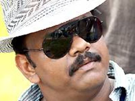 കാസനോവക്കും മുമ്പെ റോഷന്റെ മമ്മൂട്ടി ചിത്രം