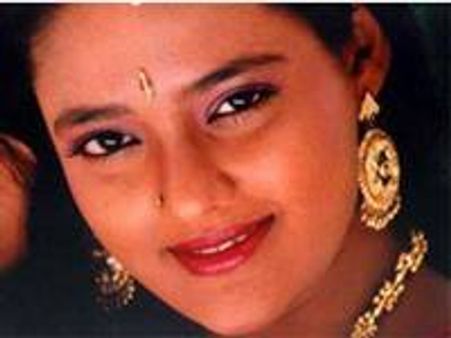 നടിമാര്‍ നിത്യാനന്ദയുടെ ദൗര്‍ബല്യം