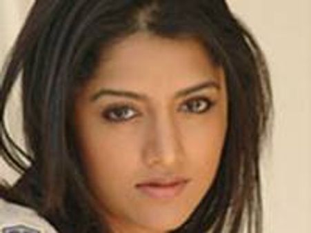 ഷൂട്ടിങ്ങിനിടെ മംമ്തയ്ക്ക് സാരമായി പരുക്കേറ്റു