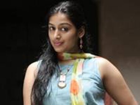 അര്‍ജ്ജുനന്‍ സാക്ഷിയില്‍ പത്മപ്രിയ