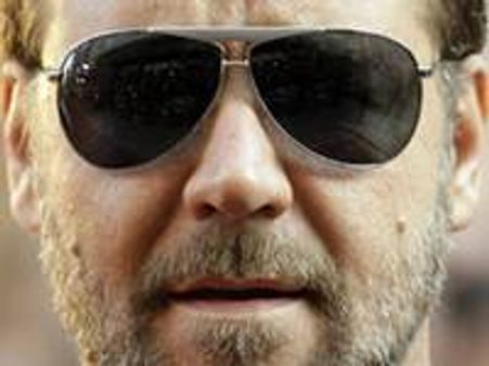 റസ്സല്‍ ക്രോവിന് ബോളിവുഡ് മോഹം