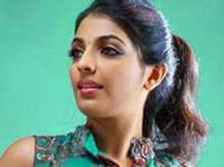 മാണിക്യം മൈഥിലി ലാല്‍ ചിത്രത്തില്‍