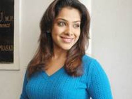 കാതല്‍ സന്ധ്യ വീണ്ടും മലയാളത്തില്‍