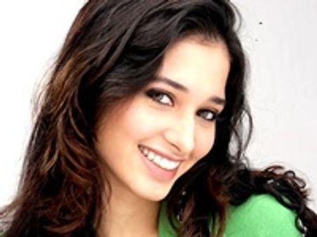 തമന്ന മോഹന്‍ലാലിന്റെ നായികയാവുന്നു