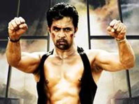 ആക്ഷന്‍ കിങ് അര്‍ജ്ജുന് കാലിടറുന്നു