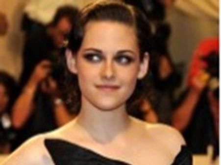 പാപ്പരാസികള്‍ റേപ്പ് ചെയ്യുന്നപോലെ: ക്രിസ്റ്റീന്‍