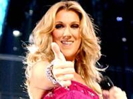 42ല്‍ സെലിന്‍ ഇരട്ടകളെ ഗര്‍ഭം ധരിച്ചു