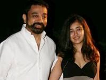 കമലിന്റെ രണ്ടാം പുത്രിയും വെള്ളിത്തിരയിലേക്ക്