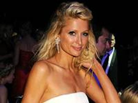 പാരീസ് ഹില്‍ട്ടനെ പൊലീസ് പൊക്കി!