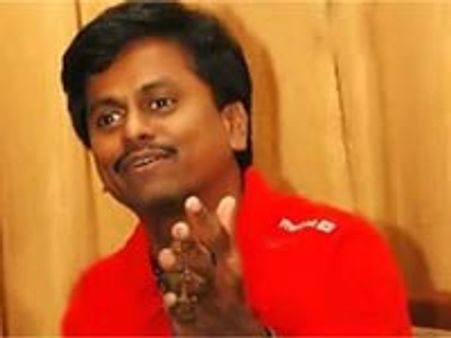 സൂര്യയുടെഏഴാം അറിവ് കോപ്പിയടിയല്ല: മുരുഗദോസ്