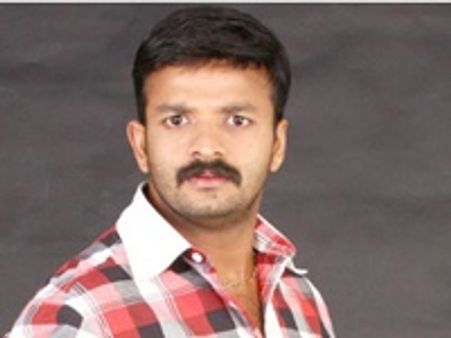 ടിവി ചന്ദ്രന്‍ കളം മാറ്റുന്നു, അടുത്തത് തമാശപ്പടം