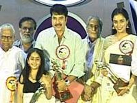 അവാര്‍ഡ് തുക വര്‍ധിപ്പിക്കണം: മമ്മൂട്ടി