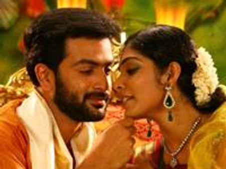 പൃഥ്വിയുടെ രഘുപതി.. ചവറ്റുകുട്ടയില്‍