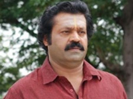 തിലകനെ വിലക്കിയത് നിര്‍ഭാഗ്യകരം: സുരേഷ് ഗോപി