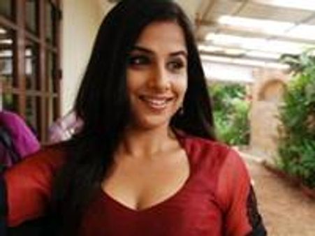 തമിഴരോട് വിദ്യാ ബാലന്‍ കണക്കു തീര്‍ത്തു