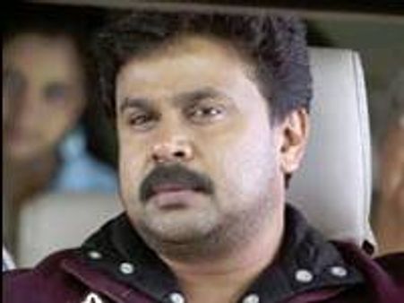 ദിലീപ്-ഷാഫി ചിത്രം-മേരിക്കുണ്ടൊരു കുഞ്ഞാട്