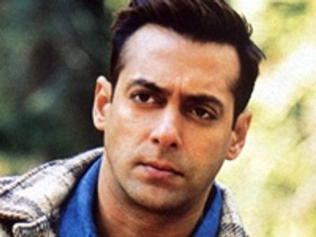 ഐശ്വര്യ അഭിഷേകിനെ കെട്ടിയതില്‍ സന്തോഷം: സല്‍മാന്‍