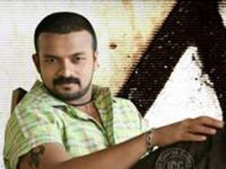 ഈവനിങ് ബാച്ചിലേക്ക് ജയസൂര്യ