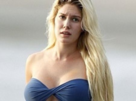 കടലില്‍ ഹെയ്ദിയുടെ ബിക്കിനി മാല്‍ഫങ്ഷന്‍