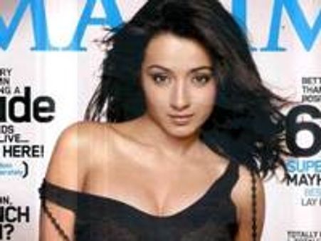 മംഗാദയുടെ സെറ്റിലേക്ക് ത്രിഷ