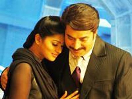 മമ്മൂട്ടി അഭിനയിക്കാനറിയാത്ത അഹങ്കാരി- ഹെന്‍ട്രി