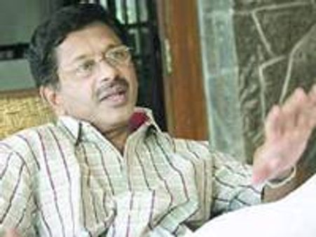 ഫാസില്‍ ചിത്രം പ്രിയദര്‍ശന്‍ നിര്‍മിയ്ക്കുന്നു