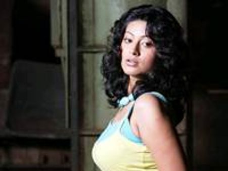 അഭിനയം നിര്‍ത്താന്‍ പരിപാടിയില്ലെന്ന് സ്‌നേഹ
