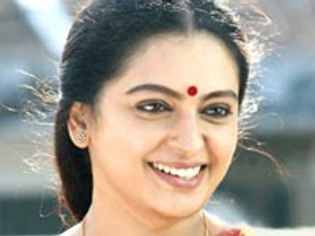 നടി സീത അഭിസാരികയാണെന്ന് അയല്‍ക്കാരി