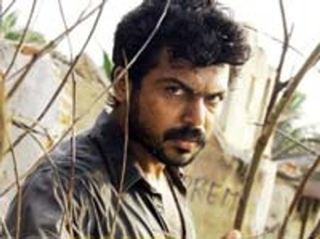 റോക്കറ്റ് രാജയായി കാര്‍ത്തി